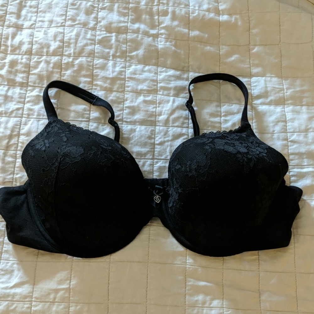 Victoria's Secret Lined PerfectCoverage bra, sz38C